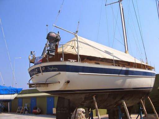 Schwarzewolke Yacht Upholstery And Sun Tent - Boat Polster Und Persenning, Karabulut Yat Döşeme