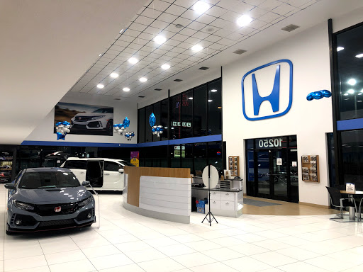 Honda Dealer «Spring Branch Honda», reviews and photos, 10250 Katy Fwy, Houston, TX 77043, USA