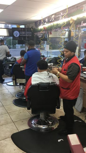 Barber Shop «Veloz Barbershop», reviews and photos, 123 W Main St, Stamford, CT 06902, USA