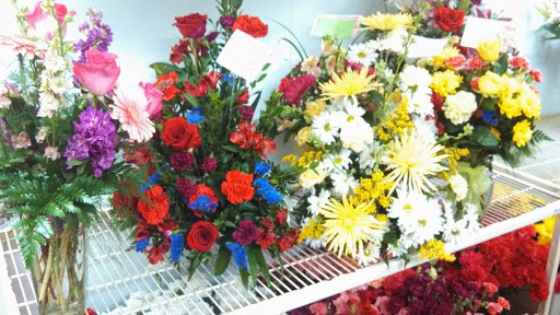 Florist «Up-Towne Flowers & Gift Shoppe», reviews and photos, 2145 W Dublin Granville Rd, Worthington, OH 43085, USA