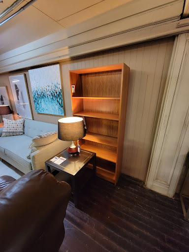 Furniture Store «What’s New? Furniture», reviews and photos, 439 SE Grand Ave, Portland, OR 97214, USA