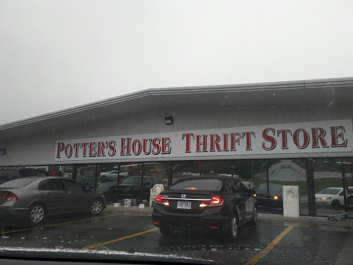 Potters House Thrift, 2703 N Drake St, Fayetteville, AR 72703, Thrift Store