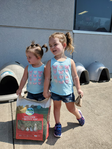 Pet Supply Store «Saluda River Pet», reviews and photos, 130 Robin Helton Dr, Boiling Springs, SC 29316, USA