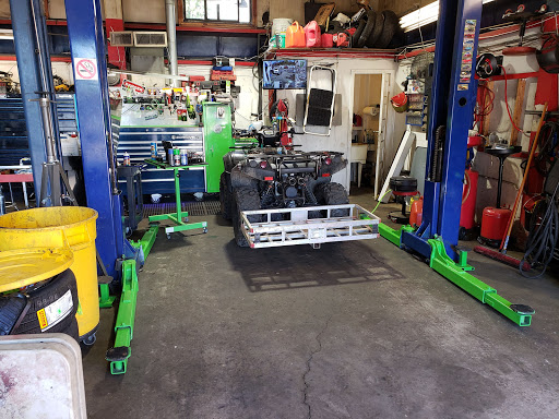 Used Car Dealer «International Motor Cars», reviews and photos, 68 Berlin Turnpike, Berlin, CT 06037, USA