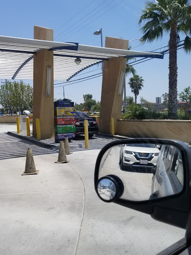 Car Wash «Zipline Express Car Wash», reviews and photos, 8453 Citrus Ave, Fontana, CA 92335, USA