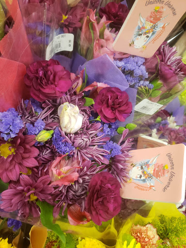 Grocery Store «Safeway», reviews and photos, 138 W Ellendale Ave, Dallas, OR 97338, USA