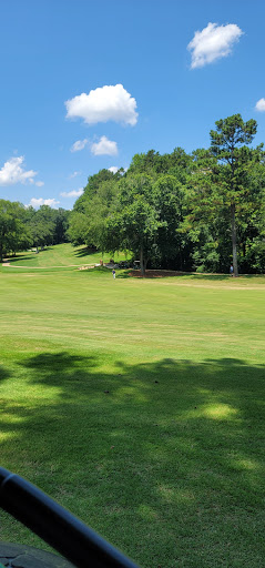 Golf Course «Greenville Country Club - Chanticleer Course», reviews and photos, 502 Garden Trail, Greenville, SC 29605, USA