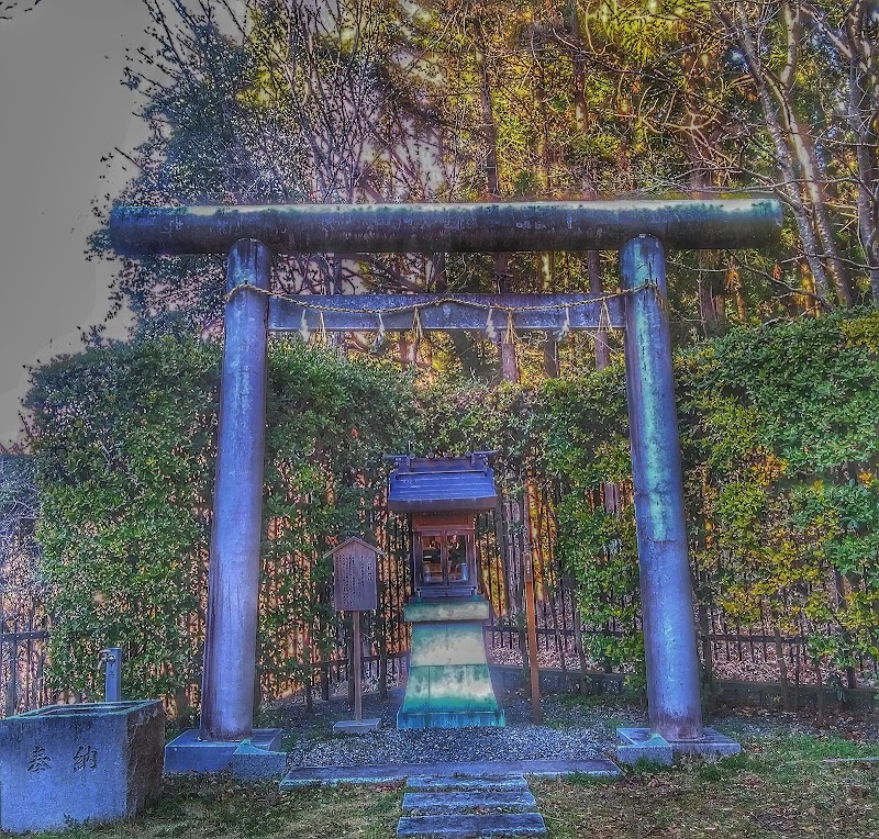 中山龍神社