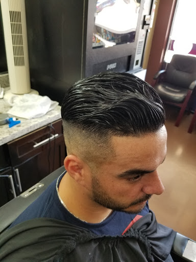 Barber Shop «J J Barber Shop», reviews and photos, 5905 W Bell Rd # 3, Glendale, AZ 85308, USA