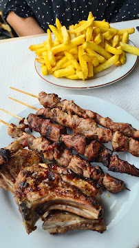 Churrasco du Restaurant servant du couscous Darna les 4 frères à Paris - n°4