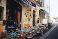 Atmosphère du Restaurant français Le Point d'Interrogation ? Restaurant Ardéchois depuis 1979 à Vallon-Pont-d'Arc - n°1