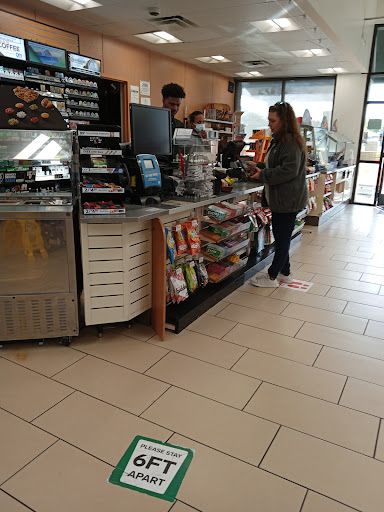 Convenience Store «7-Eleven», reviews and photos, 170 E Spring Valley Rd, Richardson, TX 75081, USA