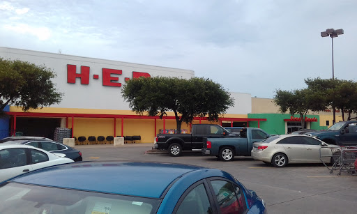 Grocery Store «H-E-B Grocery», reviews and photos, 1434 Wells Branch Pkwy, Pflugerville, TX 78660, USA