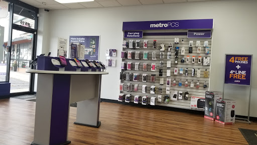 Cell Phone Store «MetroPCS Authorized Dealer», reviews and photos, 1516 Woodlane Dr, Woodbury, MN 55125, USA