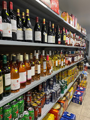 Superette de la gare à Vienne