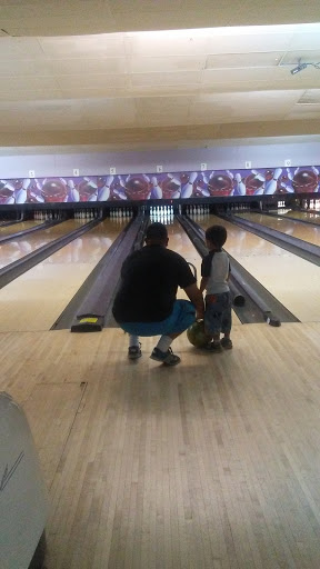 Bowling Alley «Bellair Lanes», reviews and photos, 2575 N Atlantic Ave, Daytona Beach, FL 32118, USA