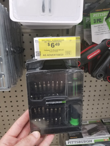 Hardware Store «Harbor Freight Tools», reviews and photos, 34900 Groesbeck Hwy, Charter Twp of Clinton, MI 48035, USA