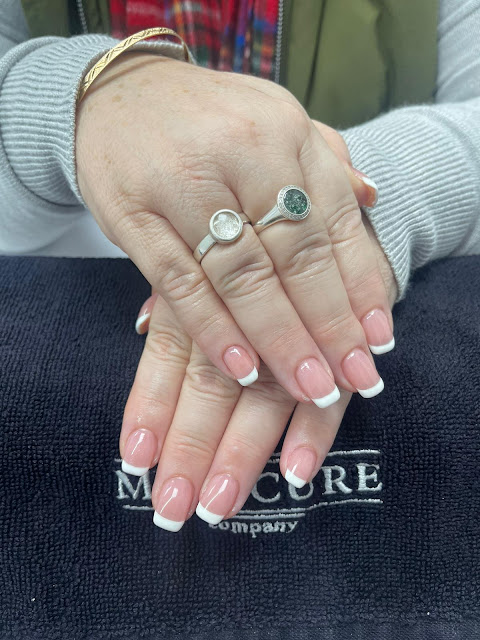 PEPPES LADIES SALON