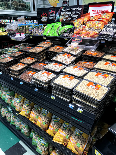 Grocery Store «Harris Teeter», reviews and photos, 2080 Kildaire Farm Rd, Cary, NC 27511, USA