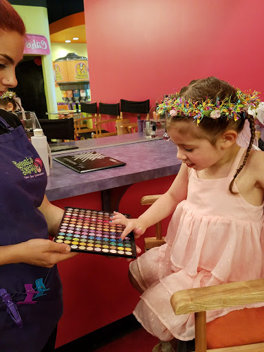 Beauty Salon «Sweet & Sassy», reviews and photos, 3045 Center Valley Pkwy, Center Valley, PA 18034, USA