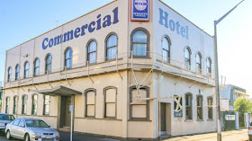 Commercial Hotel
