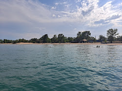 Zdjęcie Oscoda Beach Park z powierzchnią turkusowa czysta woda