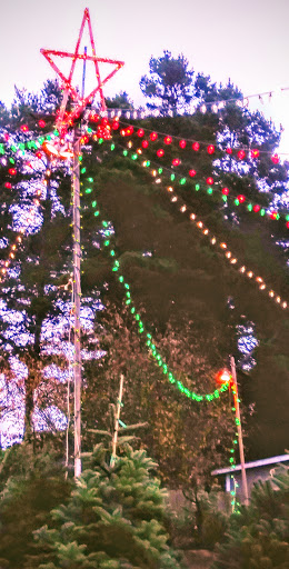 Laundromat «37th Street Coin Laundry», reviews and photos, 1856 37th St, Florence, OR 97439, USA