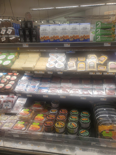 Grocery Store «Rouses Market», reviews and photos, 4350 LA-22, Mandeville, LA 70471, USA