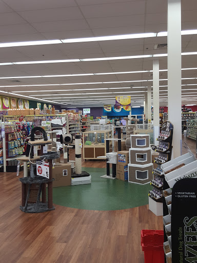 Pet Supply Store «Pet Supermarket, Inc.», reviews and photos, 380 E Michigan St, Orlando, FL 32806, USA