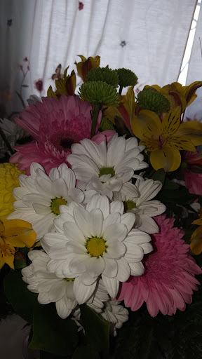 Florist «Fleur De Lis Artistry In Flowers», reviews and photos, 720 S Weymouth Ave, San Pedro, CA 90732, USA