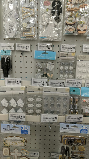 Craft Store «Michaels», reviews and photos, 2325 S Stemmons Fwy #402, Lewisville, TX 75067, USA