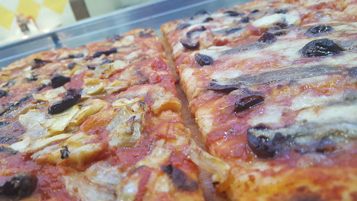 Punto giallo Pizzeria tavola calda in Terracina, Provincia di Latina