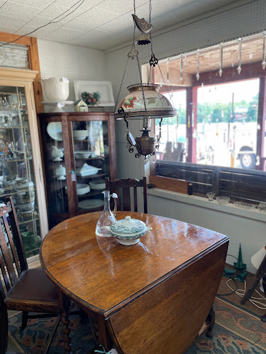 Columbia Antiques