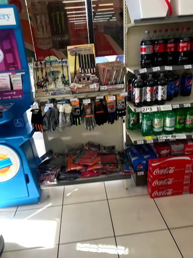 Convenience Store «7-Eleven», reviews and photos, 1494 Madera Rd, Simi Valley, CA 93065, USA