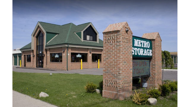 Metro Storage USA