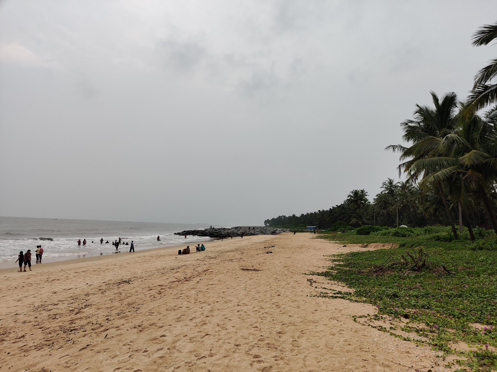 Photo de Mattu Beach zone des équipements