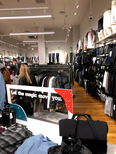 Sportswear Store «lululemon», reviews and photos, 1304 Burlingame Ave, Burlingame, CA 94010, USA