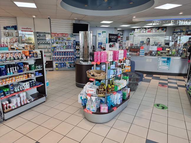 Comments and reviews of Goshen Pharmacy