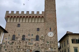 Palazzo dei Vicari image