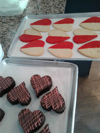 Bakery «La Baguette Bakery, Bistro, Bar & Cafe», reviews and photos, 1130 Rambling Oaks Dr #100, Norman, OK 73072, USA