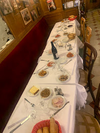 Plats et boissons du Restaurant tunisien La Boule Rouge à Paris - n°3