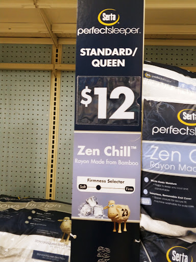 Discount Store «Big Lots», reviews and photos, 204 S Randall Rd, Elgin, IL 60123, USA