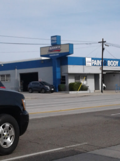 Auto Body Shop «Maaco Collision Repair & Auto Painting», reviews and photos, 2035 E Carson St, Long Beach, CA 90807, USA