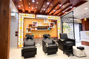 Rashmi's Unisex Salon | Best Beauty Parlour in Rourkela | Best Beauty Salon in Rourkela image