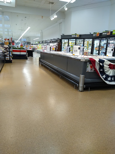 Supermarket «Super Stop & Shop - Whitman», reviews and photos, 475 Bedford St, Whitman, MA 02382, USA