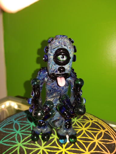 Cigar Shop «Green Zone Smoke & Gift Shop», reviews and photos, 84 Green St, Worcester, MA 01604, USA