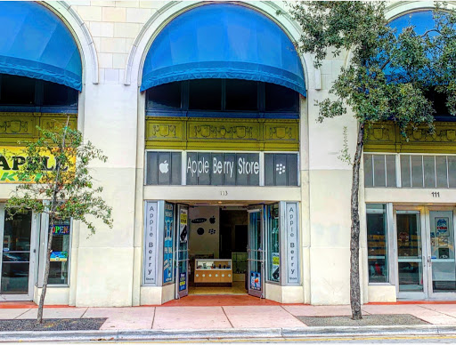 Apple Berry Phone Repair Store, 113 NE 2nd Ave, Miami, FL 33132, USA, 