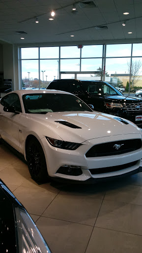 Used Car Dealer «Montrose Ford in Fairlawn», reviews and photos, 3960 Medina Rd, Fairlawn, OH 44333, USA