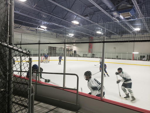 Community Center «Veterans Memorial Community Center», reviews and photos, 8055 Barbara Ave E, Inver Grove Heights, MN 55077, USA