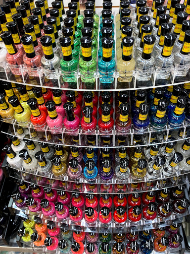 Beauty Supply Store «Lee Beauty Supply Corporation», reviews and photos, 15550 Grand River Ave, Detroit, MI 48227, USA